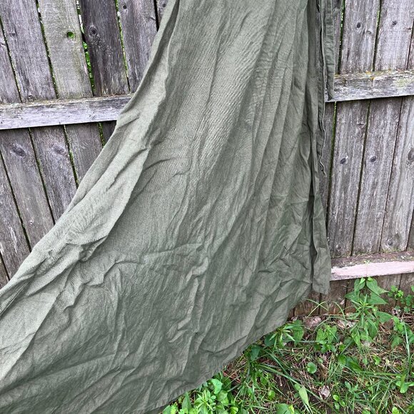 La Petite Alice Linen Wrap Skirt, L/XL - Picture 2 of 8